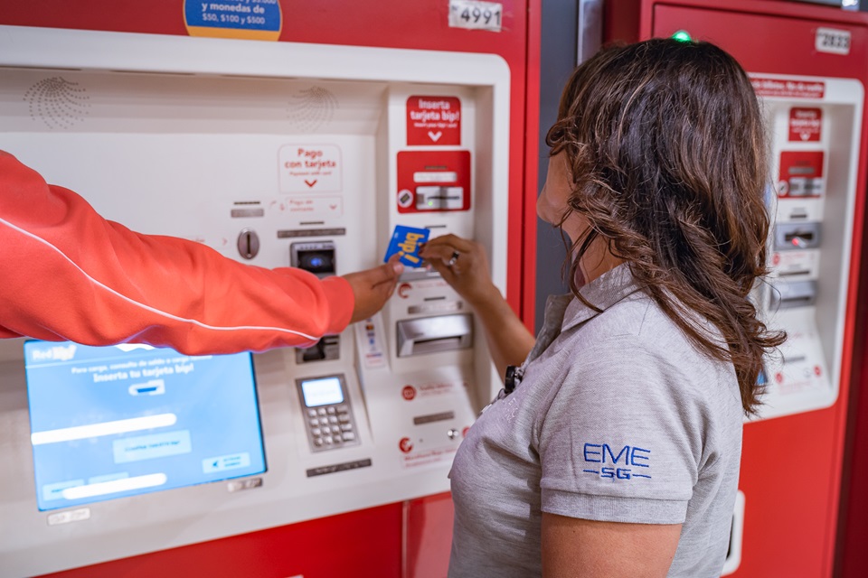 Equipo EMESG en operación — fotografía 12