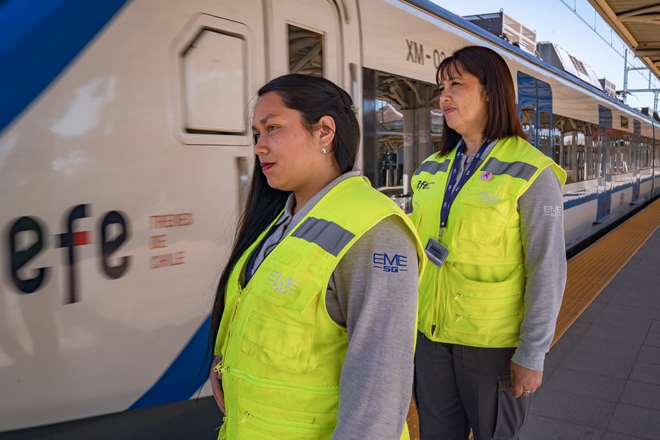 Equipo EMESG en operación — fotografía 13