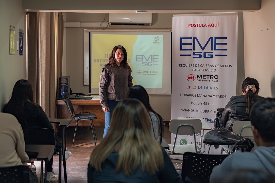 Equipo EMESG en operación — fotografía 16
